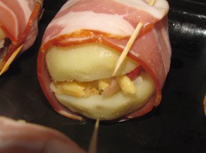 Картофель фаршированный с беконом