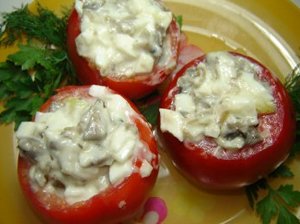 Помидоры, фаршированные грибами