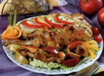 Курица запеченная с яблоками