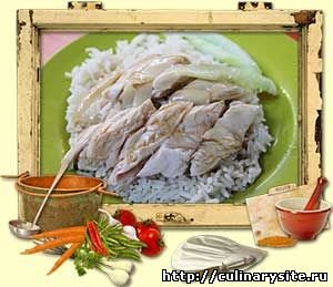 Курица отварная под томатным соусом