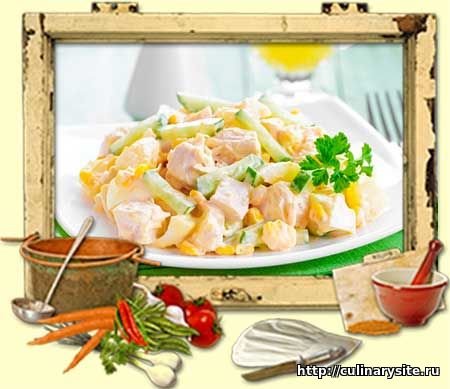 Как приготовить салат с курицей и ананасами?
