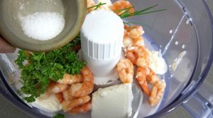 Добавляем соль