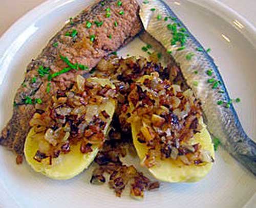 Салака, фаршированная грибами