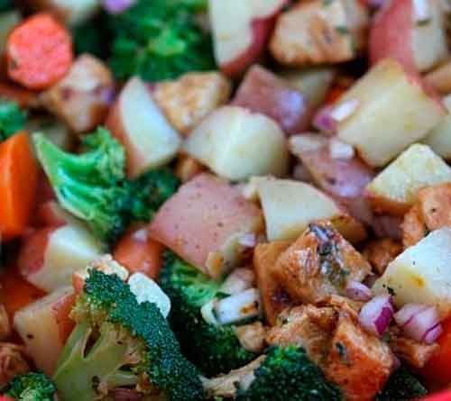 Куриный салат с лимонным соусом