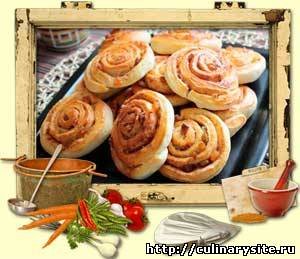 Булочки с изюмом и корицей